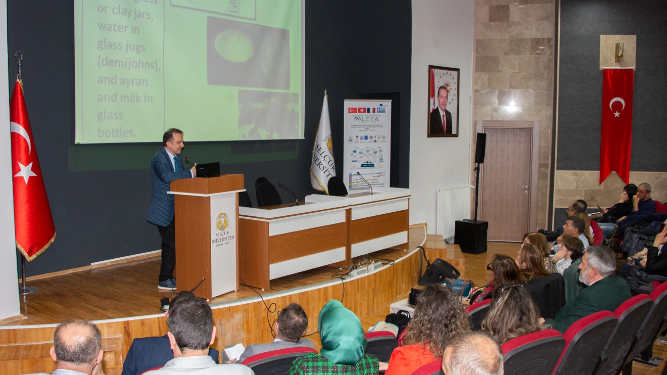 Selçuk Üniversitesinde uluslararası ekolojik yapay zeka çalıştayı başladı